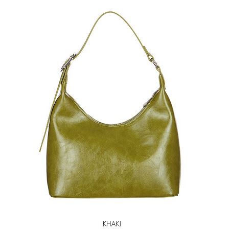 Dongdaemum Women’s Handbags, a testament to the elegance and quality of wholesale Korean fashion.