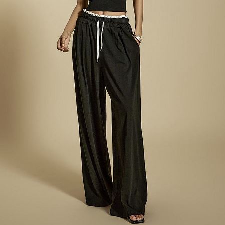 Dongdaemum Women’s Pants, a testament to the elegance and quality of wholesale Korean fashion.