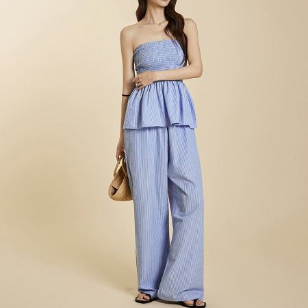 Dongdaemum Women’s One-Pieces, a testament to the elegance and quality of wholesale Korean fashion.