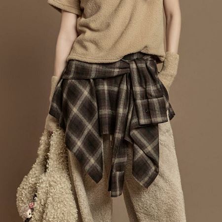Dongdaemum Women’s Dresses, a testament to the elegance and quality of wholesale Korean fashion.