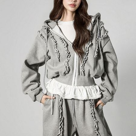 Dongdaemum Women’s Coats & Jackets, a testament to the elegance and quality of wholesale Korean fashion.
