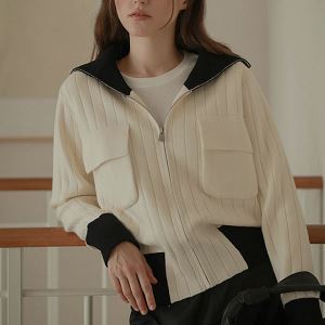 Dongdaemum Women’s Coats & Jackets, a testament to the elegance and quality of wholesale Korean fashion.