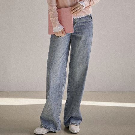 An array of Dongdaemum Women’s Pants, embodying the versatility of Korean fashion.