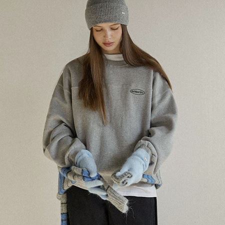 Dongdaemum Women’s Shirts, Tops & T-Shirts, a testament to the elegance and quality of wholesale Korean fashion.