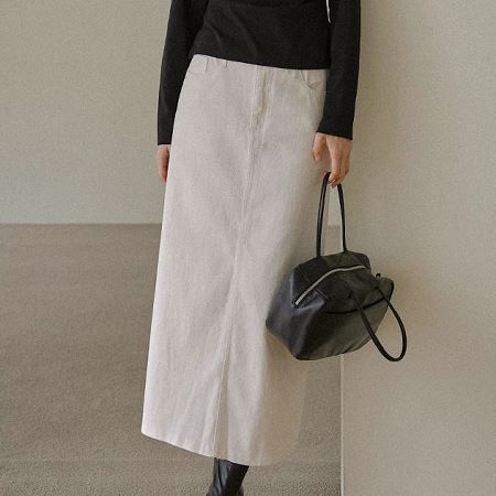 A collection of Dongdaemum Women’s Dresses, encapsulating the charm of Korean fashion.