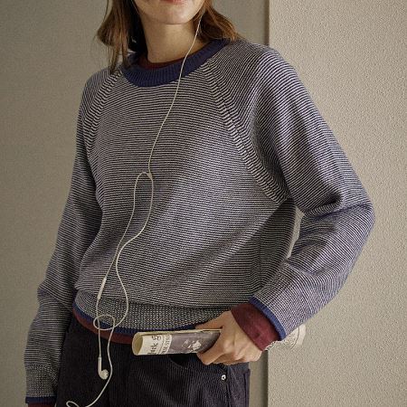 Dongdaemum Women’s Shirts, Tops & T-Shirts, a testament to the elegance and quality of wholesale Korean fashion.