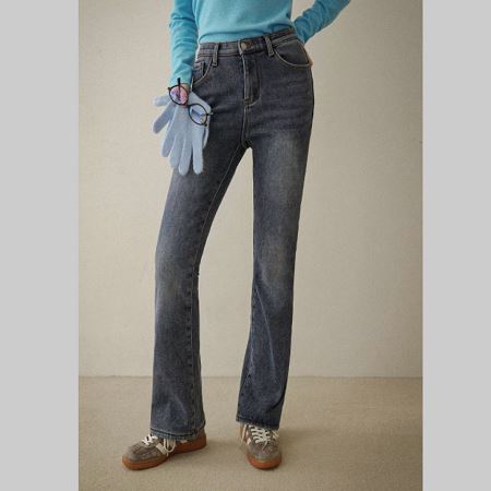 An array of Dongdaemum Women’s Pants, embodying the versatility of Korean fashion.