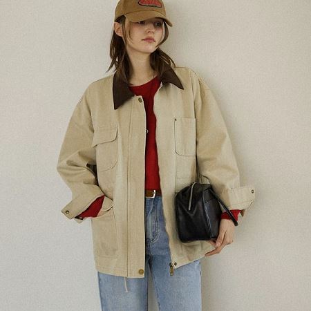 Dongdaemum Women’s Coats & Jackets, a testament to the elegance and quality of wholesale Korean fashion.