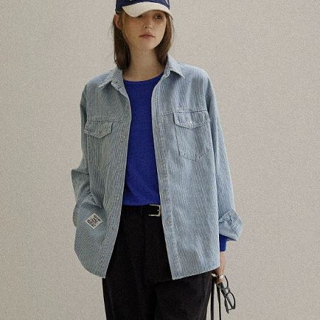 Dongdaemum Women’s Shirts, Tops & T-Shirts, a testament to the elegance and quality of wholesale Korean fashion.