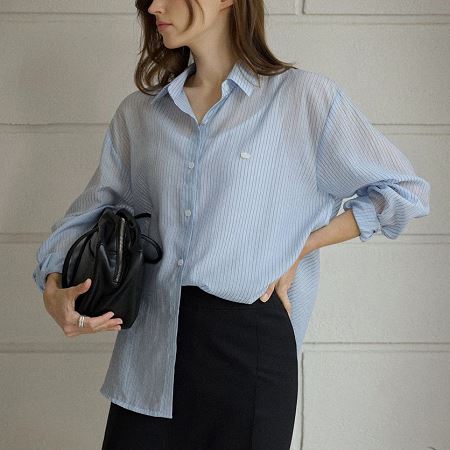 Dongdaemum Women’s Shirts, Tops & T-Shirts, a testament to the elegance and quality of wholesale Korean fashion.