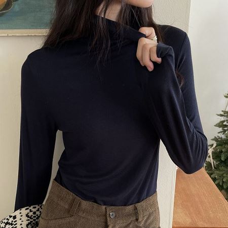 Dongdaemum Women’s Shirts, Tops & T-Shirts, a testament to the elegance and quality of wholesale Korean fashion.