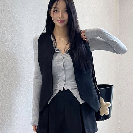 A variety of Dongdaemum Women’s Coats & Jackets, reflecting the sophistication of Korean fashion.