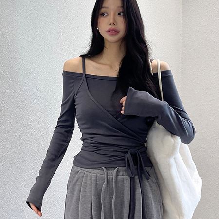 A variety of Dongdaemum Women’s One-Pieces, representing the allure of Korean fashion.