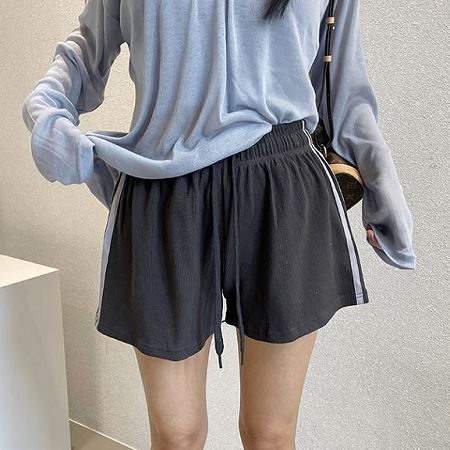 An array of Dongdaemum Women’s Pants, embodying the versatility of Korean fashion.