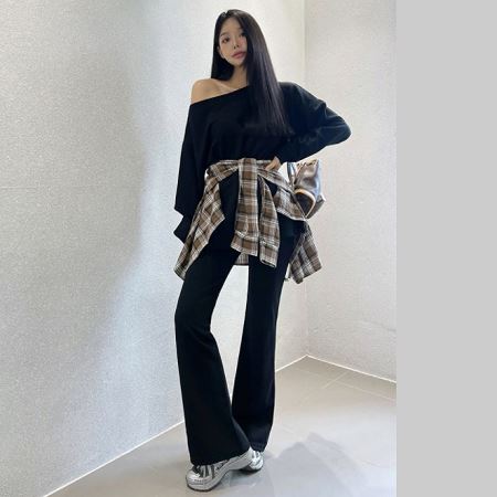 A variety of Dongdaemum Women’s One-Pieces, representing the allure of Korean fashion.