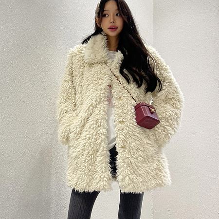 A variety of Dongdaemum Women’s Coats & Jackets, reflecting the sophistication of Korean fashion.