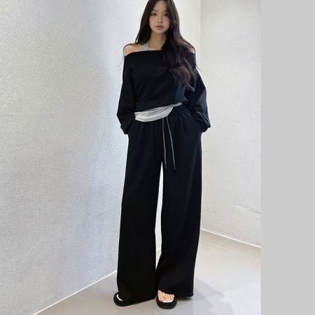 A variety of Dongdaemum Women’s One-Pieces, representing the allure of Korean fashion.