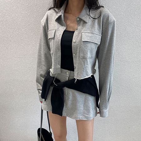 A variety of Dongdaemum Women’s Coats & Jackets, reflecting the sophistication of Korean fashion.