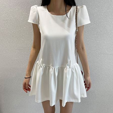 Dongdaemum Women’s Dresses, a testament to the elegance and quality of wholesale Korean fashion.