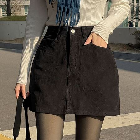 Dongdaemum Women’s Dresses, a testament to the elegance and quality of wholesale Korean fashion.