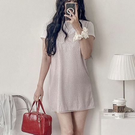 Dongdaemum Women’s Dresses, a testament to the elegance and quality of wholesale Korean fashion.