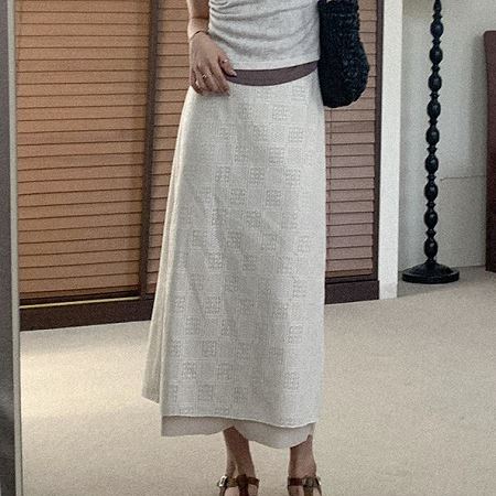 Dongdaemum Women’s Dresses, a testament to the elegance and quality of wholesale Korean fashion.