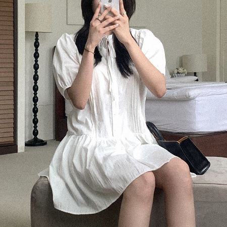 Dongdaemum Women’s Dresses, a testament to the elegance and quality of wholesale Korean fashion.