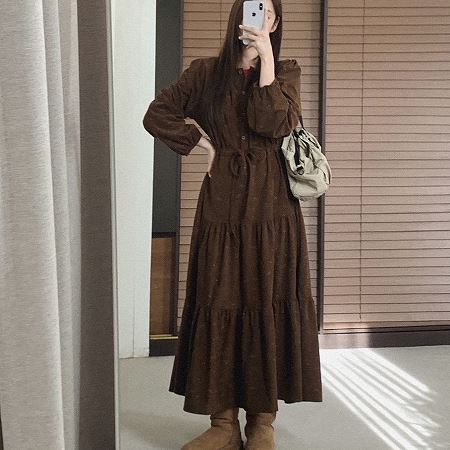 A collection of Dongdaemum Women’s Dresses, encapsulating the charm of Korean fashion.