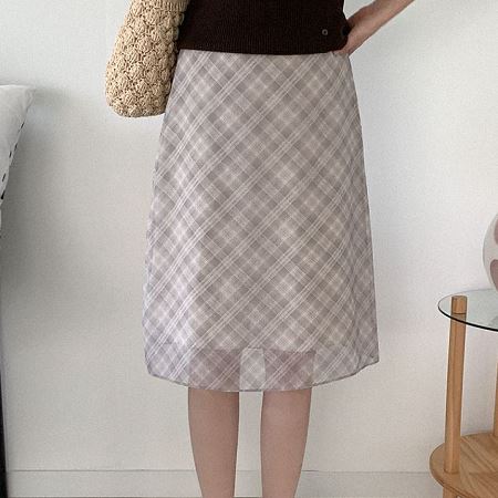 A collection of Dongdaemum Women’s Dresses, encapsulating the charm of Korean fashion.