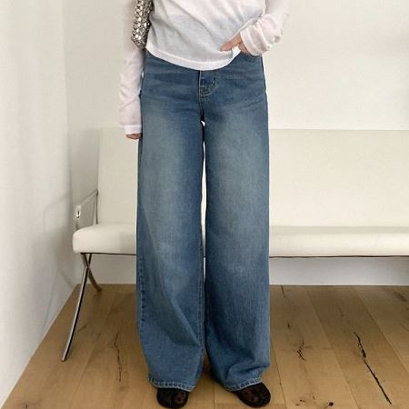 An array of Dongdaemum Women’s Pants, embodying the versatility of Korean fashion.