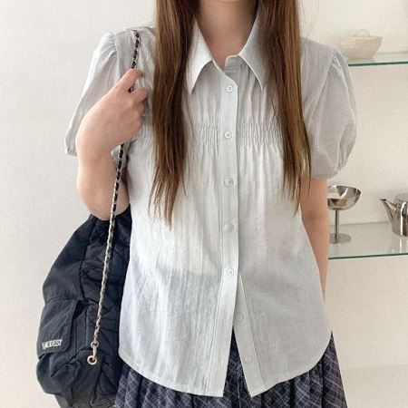 Dongdaemum Women’s Shirts, Tops & T-Shirts, a testament to the elegance and quality of wholesale Korean fashion.