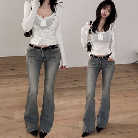 Dongdaemum Women’s Pants, a testament to the elegance and quality of wholesale Korean fashion.