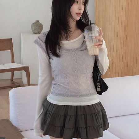 Dongdaemum Women’s One-Pieces, a testament to the elegance and quality of wholesale Korean fashion.