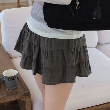Dongdaemum Women’s Dresses, a testament to the elegance and quality of wholesale Korean fashion.
