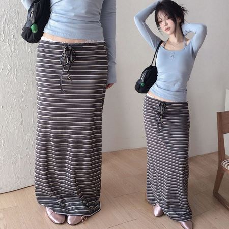 Dongdaemum Women’s Dresses, a testament to the elegance and quality of wholesale Korean fashion.