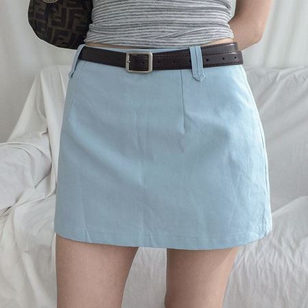 Dongdaemum Women’s Dresses, a testament to the elegance and quality of wholesale Korean fashion.