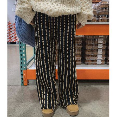 An array of Dongdaemum Women’s Pants, embodying the versatility of Korean fashion.