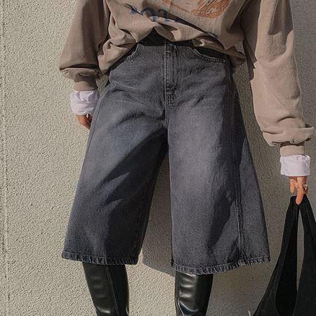 An array of Dongdaemum Women’s Pants, embodying the versatility of Korean fashion.