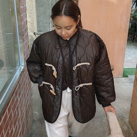 A variety of Dongdaemum Women’s Coats & Jackets, reflecting the sophistication of Korean fashion.