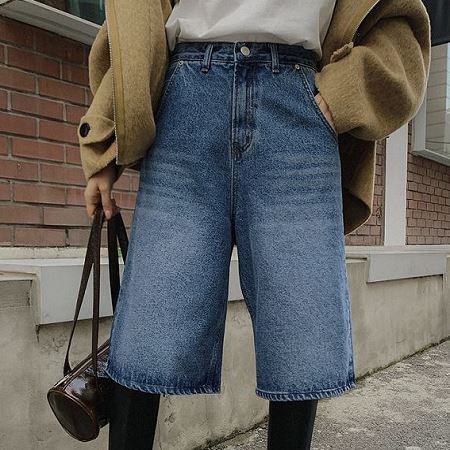 An array of Dongdaemum Women’s Pants, embodying the versatility of Korean fashion.