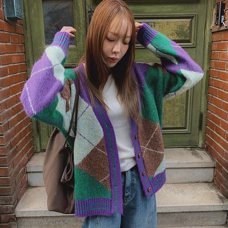 Dongdaemum Women’s Pants, a testament to the elegance and quality of wholesale Korean fashion.