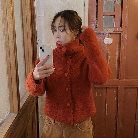 A variety of Dongdaemum Women’s Coats & Jackets, reflecting the sophistication of Korean fashion.