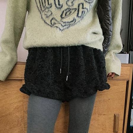 An array of Dongdaemum Women’s Pants, embodying the versatility of Korean fashion.