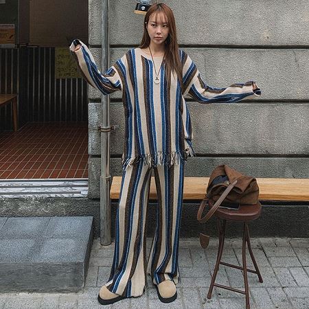 Dongdaemum Women’s One-Pieces, a testament to the elegance and quality of wholesale Korean fashion.