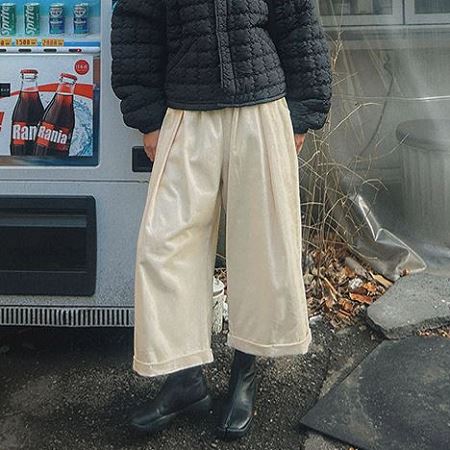 An array of Dongdaemum Women’s Pants, embodying the versatility of Korean fashion.