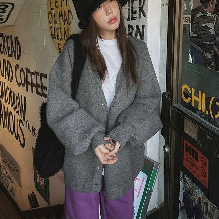 A variety of Dongdaemum Women’s Coats & Jackets, reflecting the sophistication of Korean fashion.