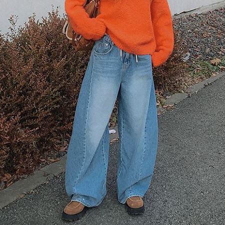 Dongdaemum Women’s Pants, a testament to the elegance and quality of wholesale Korean fashion.