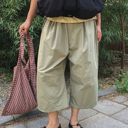 An array of Dongdaemum Women’s Pants, embodying the versatility of Korean fashion.