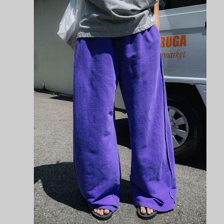 Dongdaemum Women’s Pants, a testament to the elegance and quality of wholesale Korean fashion.