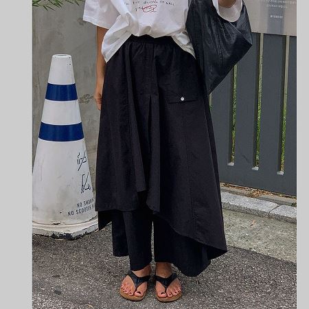 An array of Dongdaemum Women’s Pants, embodying the versatility of Korean fashion.
